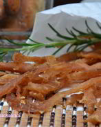 Сыровяленые куриные палочки