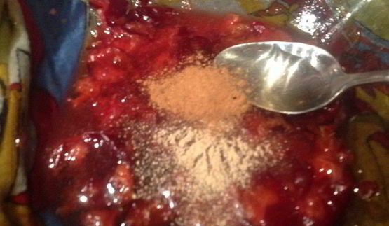 утиные грудки с вишней