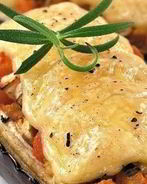 Баклажаны с курицей под сыром моцарелла