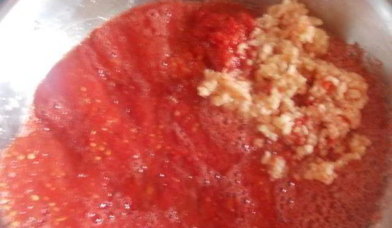 баклажаны в томате с чесноком