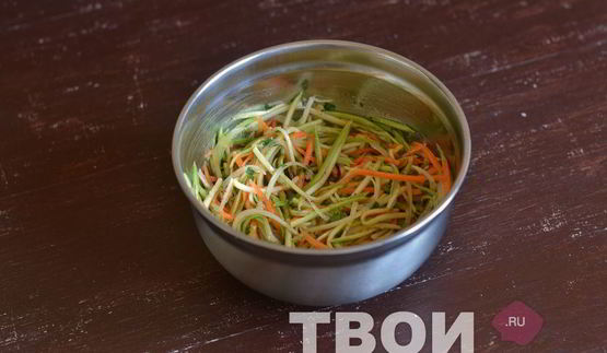 кабачки по-корейски