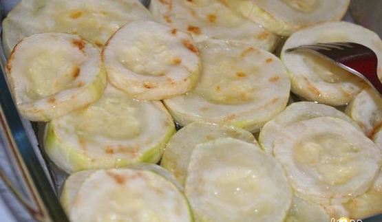 кабачки, запеченные в духовке
