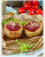 Картофель, фаршированный с сырно-грибным соусом