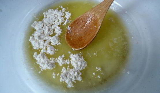 картофель, фаршированный с сырно-грибным соусом