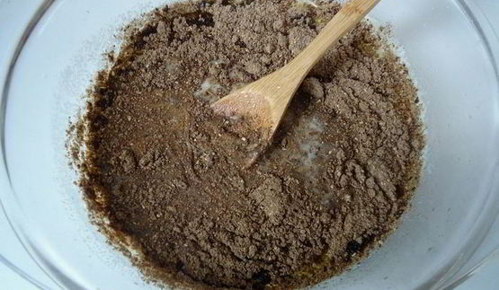 картофель, фаршированный с сырно-грибным соусом