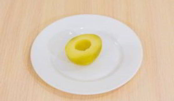 картофель, запеченный с перепелиными яйцами