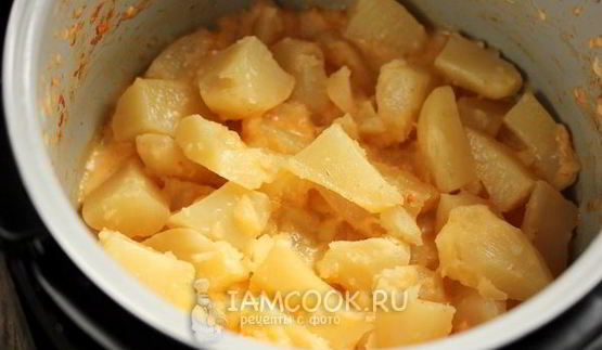 картошка тушеная в молоке