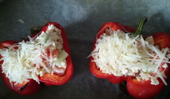 перцы, фаршированные булгуром и овощами