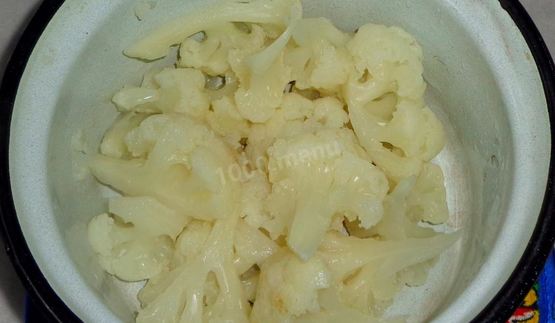 цветная капуста с яйцом на сковороде