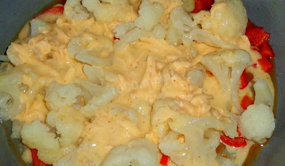 цветная капуста с яйцом на сковороде