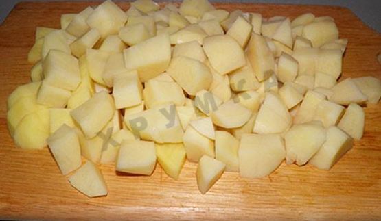 тушеная картошка с мясом в мультиварке