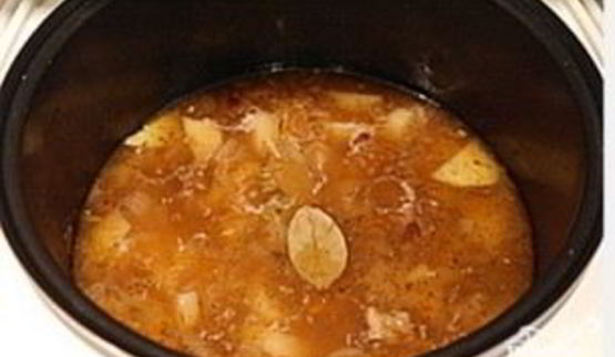 тушеная картошка в мультиварке редмонд