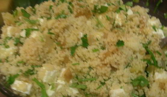 запеченные кабачки, фаршированные кускусом и фетой