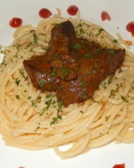 Рецепт говяжьей печени, тушенной с луком