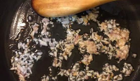 кучмачи — печень и сердце курицы с орехами