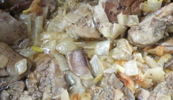куриная печень по-строгановски