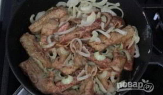 печень баранья в сметане