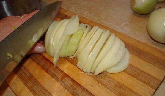 печень птицы в ягодном соусе