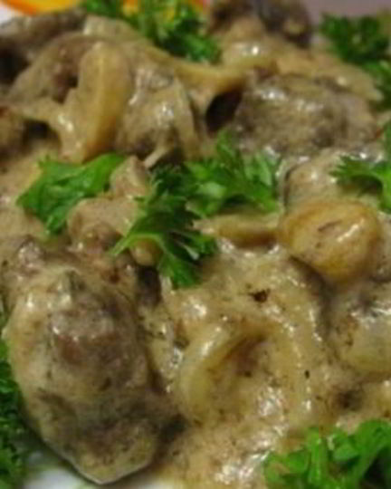 Рецепт печени с грибами в сметане