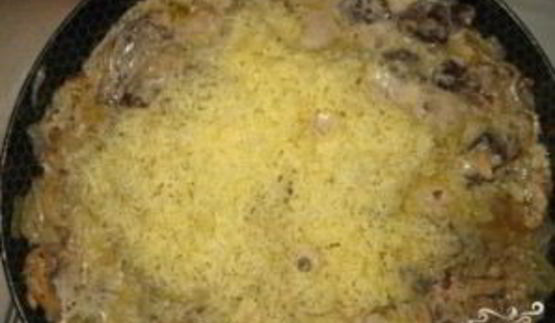 печень с грибами в сметане