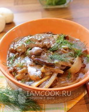 Печень в сметанном соусе