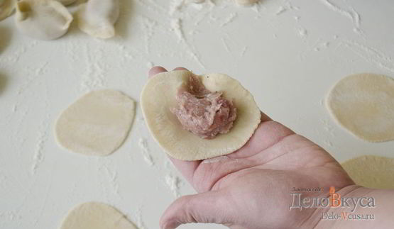 домашние пельмени с мясом