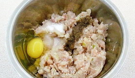 пельмени из трески и свинины