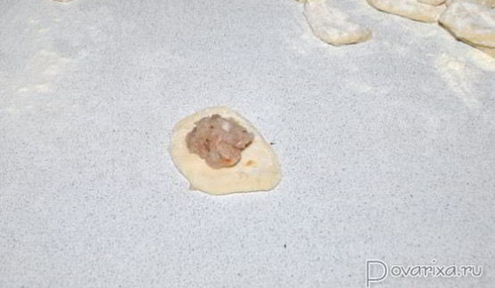 пельмени с фаршем и квашеной капустой