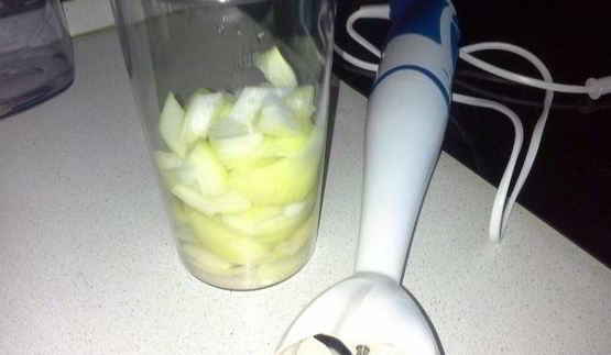 пельмени-ушки из морковного теста