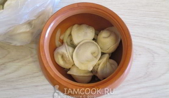 пельмени в горшочках в духовке