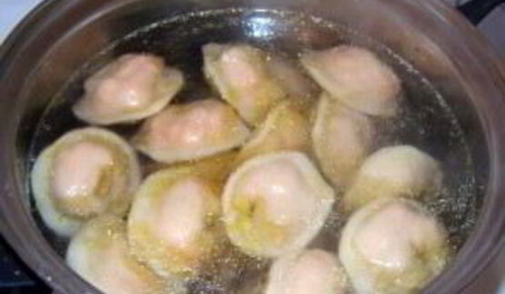 рыбные пельмени из горбуши