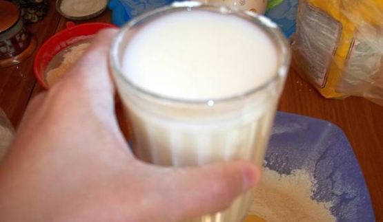 великолепное пельменное тесто на ряженке