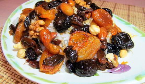 армянский плов с изюмом и сухофруктами сладкий