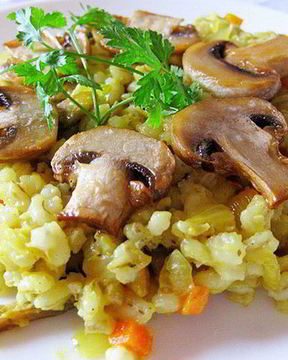 Диетический плов с грибами