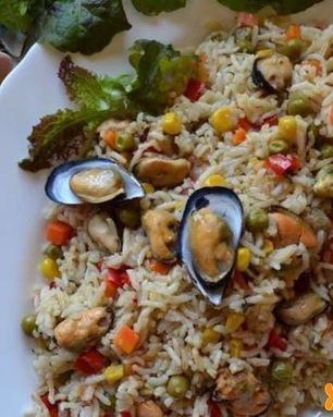 Паэлья с мидиями