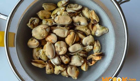 паэлья с мидиями