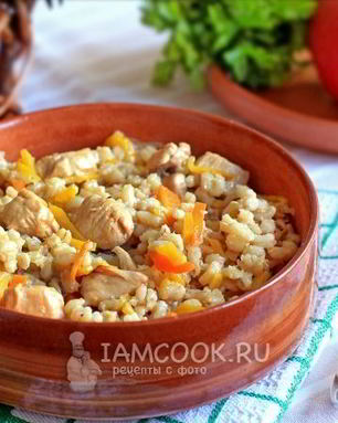 Плов из перловки с курицей