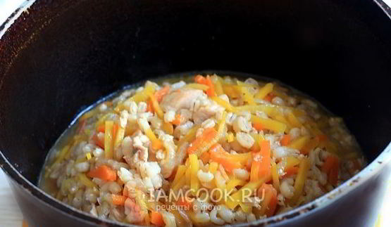 плов из перловки с курицей