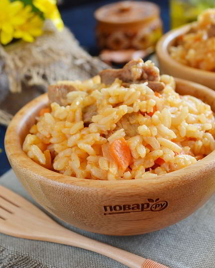 Рецепт плова на сковороде со свининой