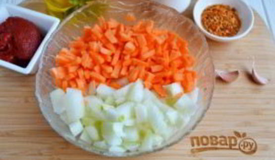 плов на сковороде со свининой