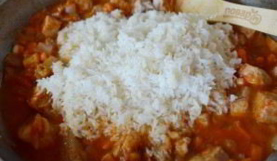 плов на сковороде со свининой