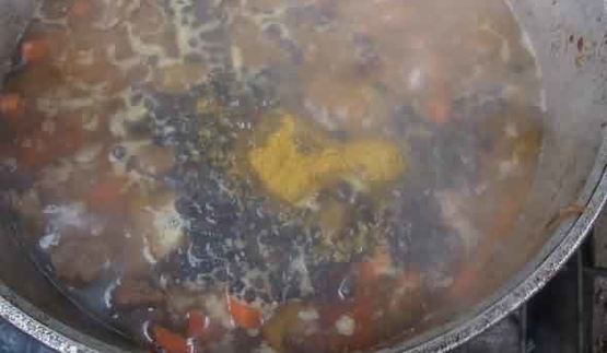 плов праздничный по-узбекски