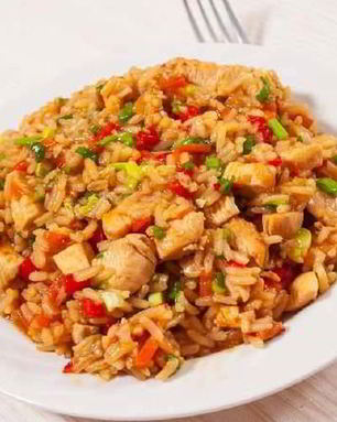 Плов с курицей и овощами