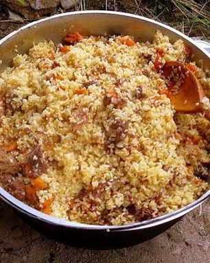 Плов с тушенкой