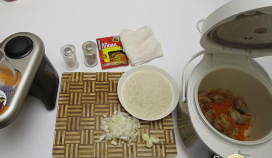 традиционный плов с бараниной в мультиварке