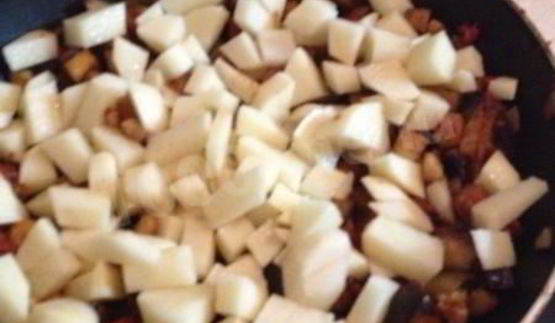 баклажанное рагу с овощами