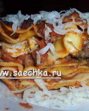 Лазанье под соусом рагу алла болоньезе