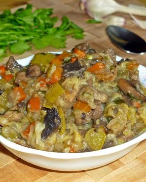 Овощное рагу с грибами