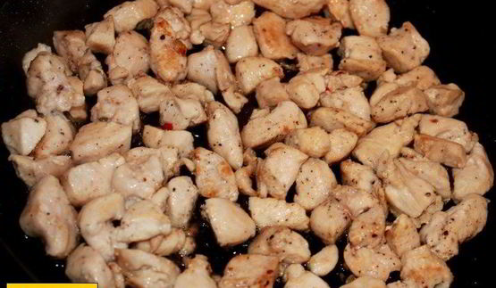 овощное рагу с тушеной курицей кабачками и картошкой