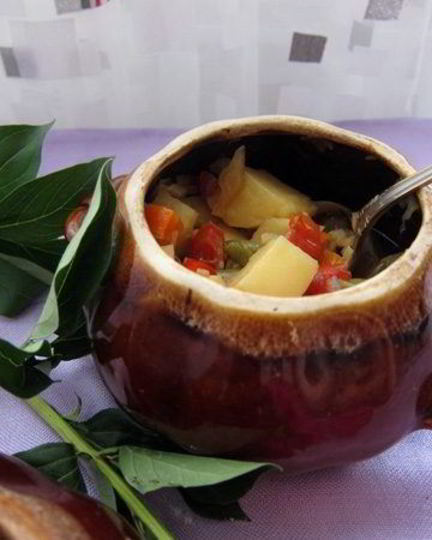 Рецепт овощного рагу в горшочках